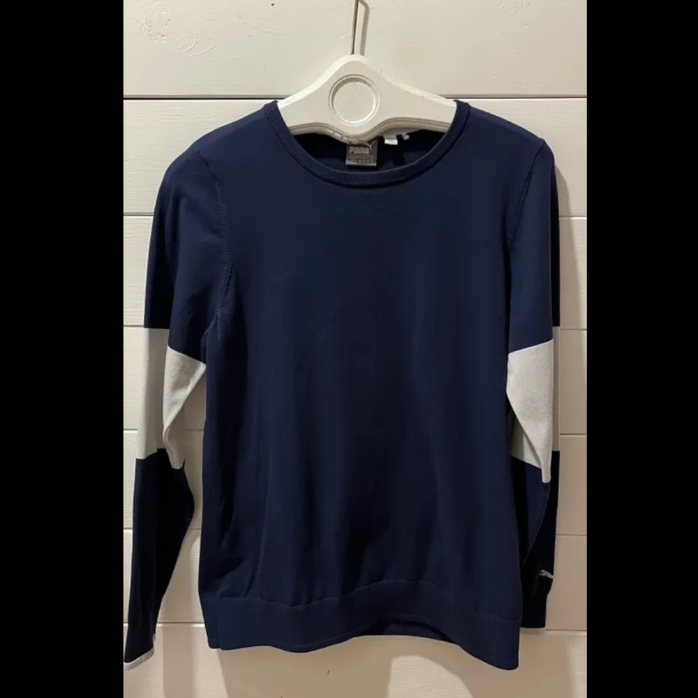 Puma Blue and White Pull